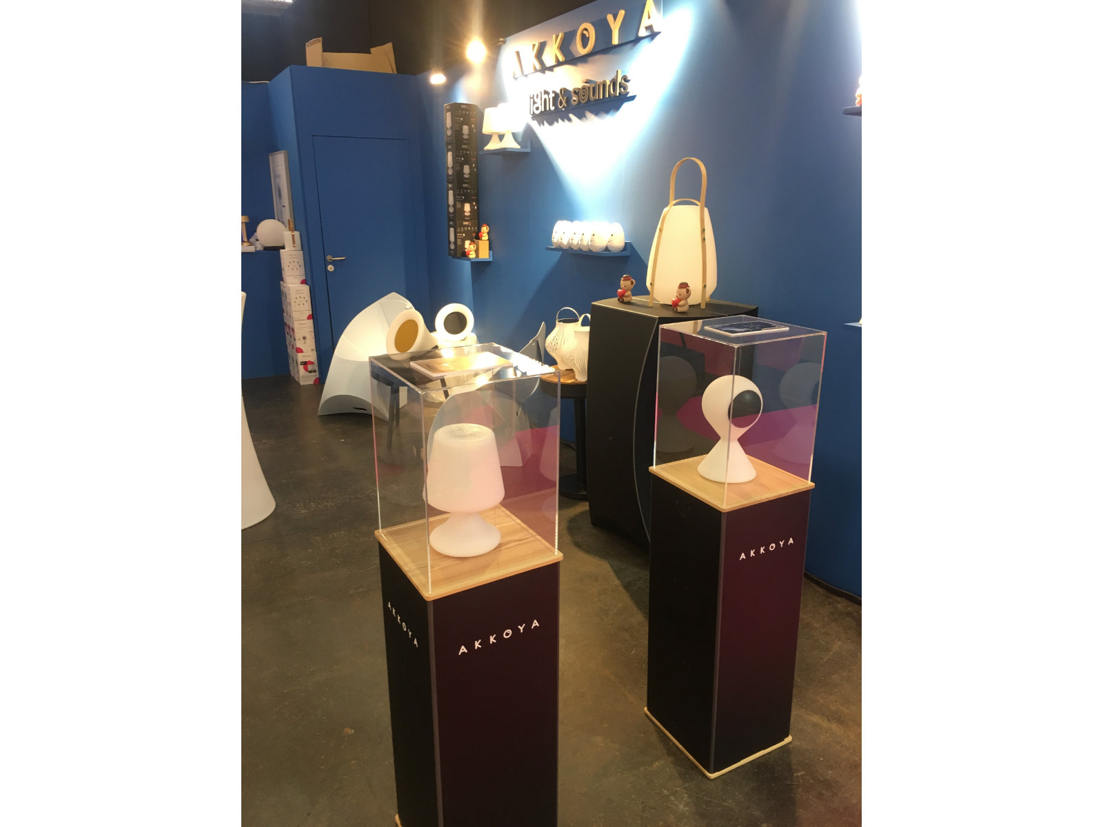 Säule für Produkt-Präsentationen und Ausstellungsstücke  100 cm | Blox Presenter 404060